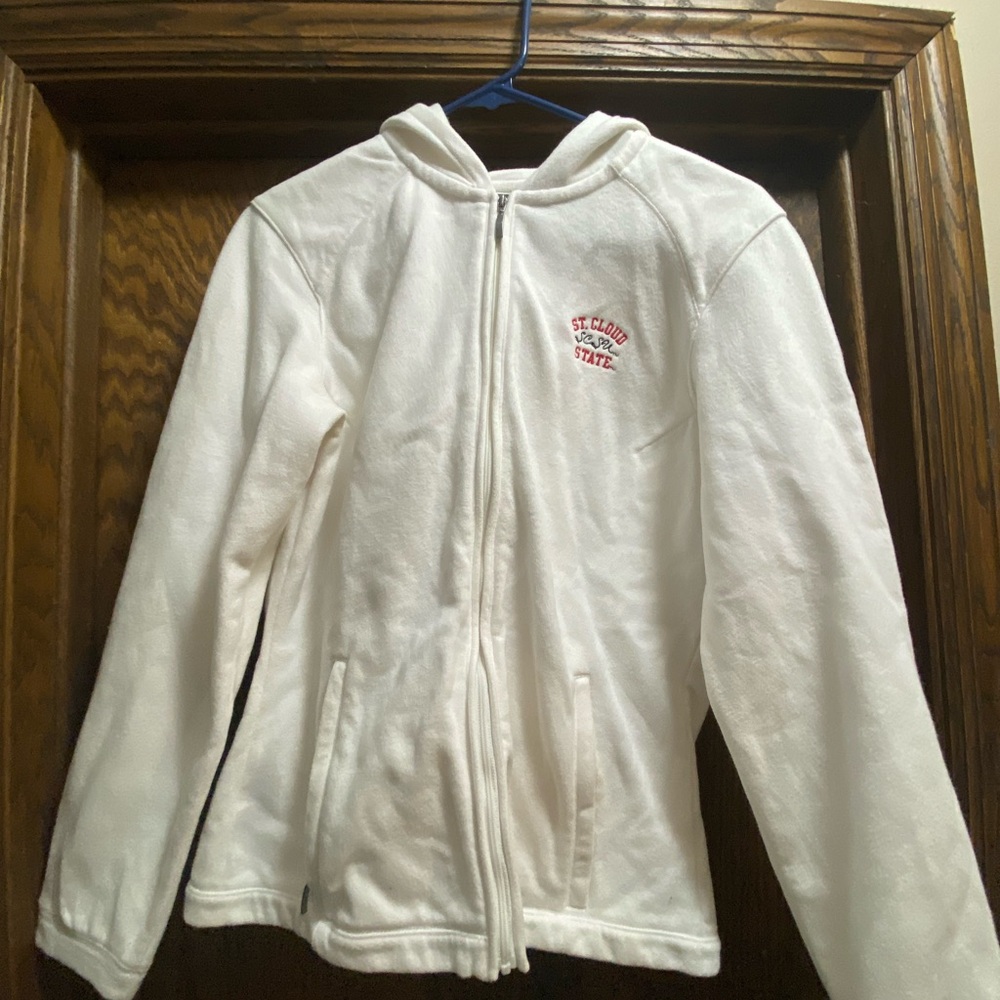 SCSU White Sweatshirt